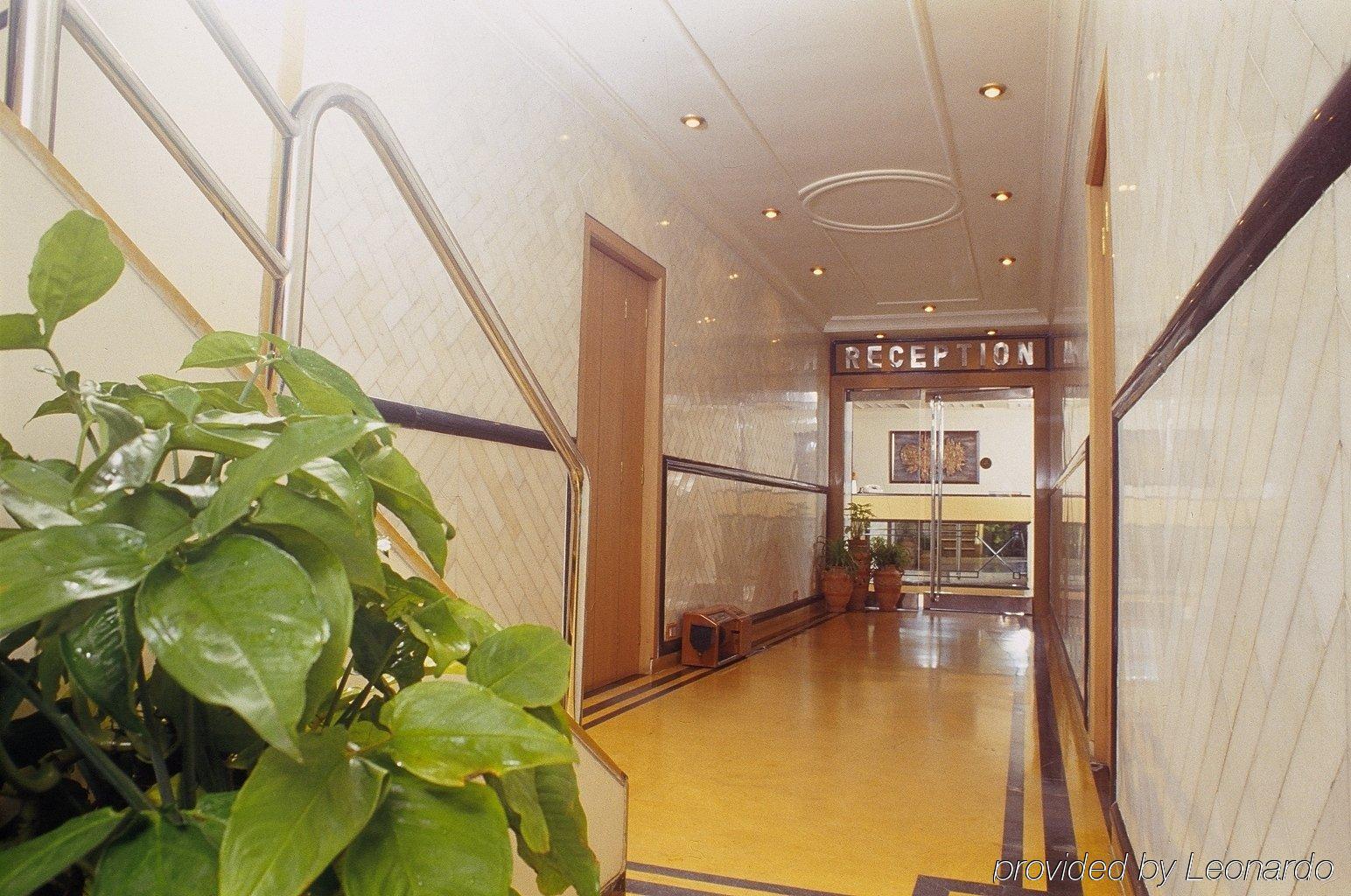 Hotel Midland Мумбай Интериор снимка